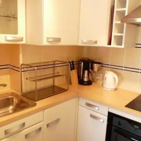 Stylish One Bedroom In Just Off The Croisette And Near Beaches - 680 Appartement