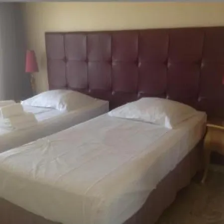 Stylish One Bedroom In Just Off The Croisette And Near Beaches - 680 Διαμέρισμα Κάννες